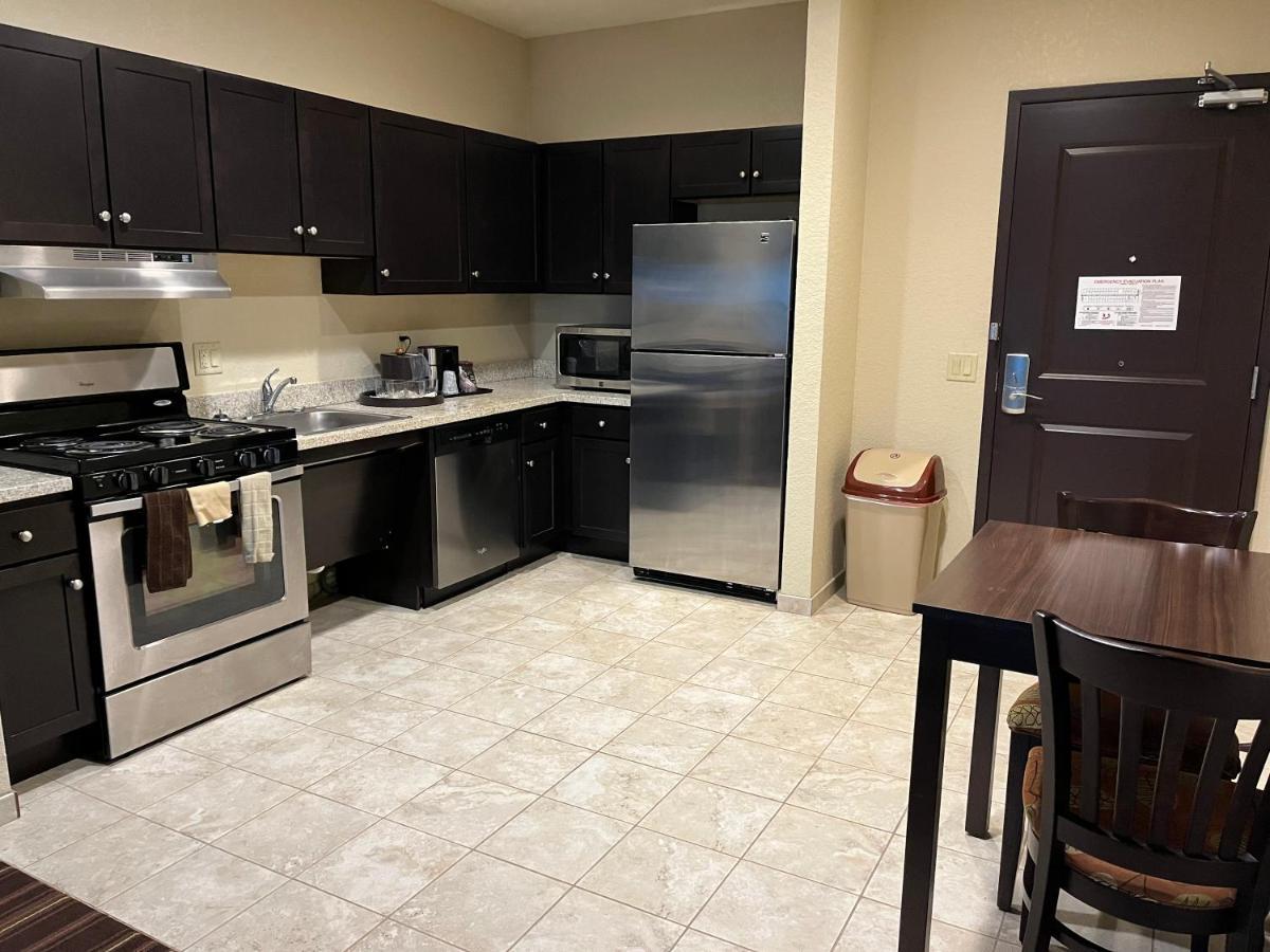 Comfort Inn & Suites Beeville Kültér fotó