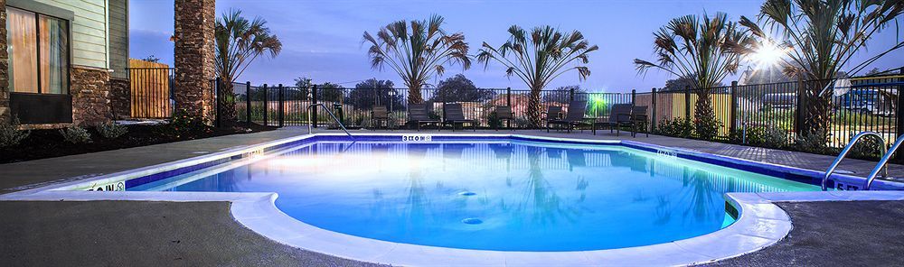 Comfort Inn & Suites Beeville Kültér fotó